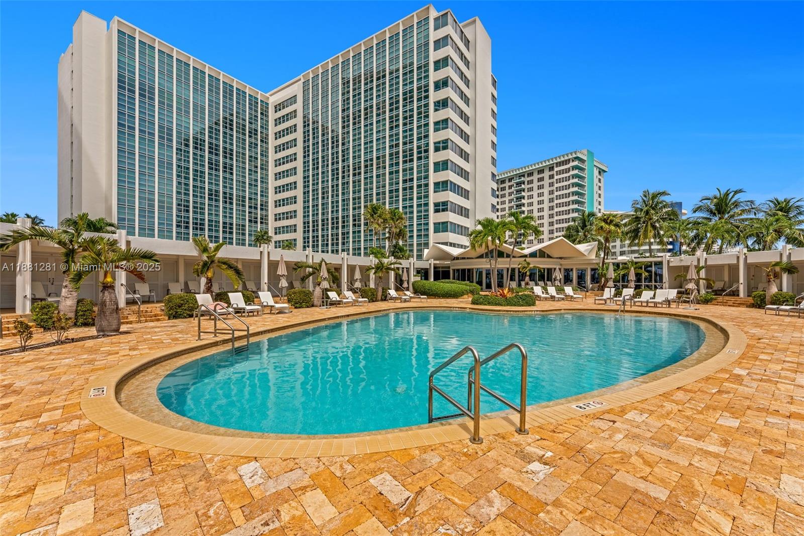 CRYSTAL HOUSE CONDO - Residential