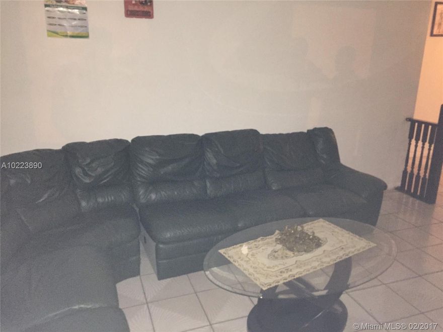 Nice 3 /1  home in a good location.This gem will not last long, come see it today!  Needs 24 hr  notice to show. Great investment opportunity.