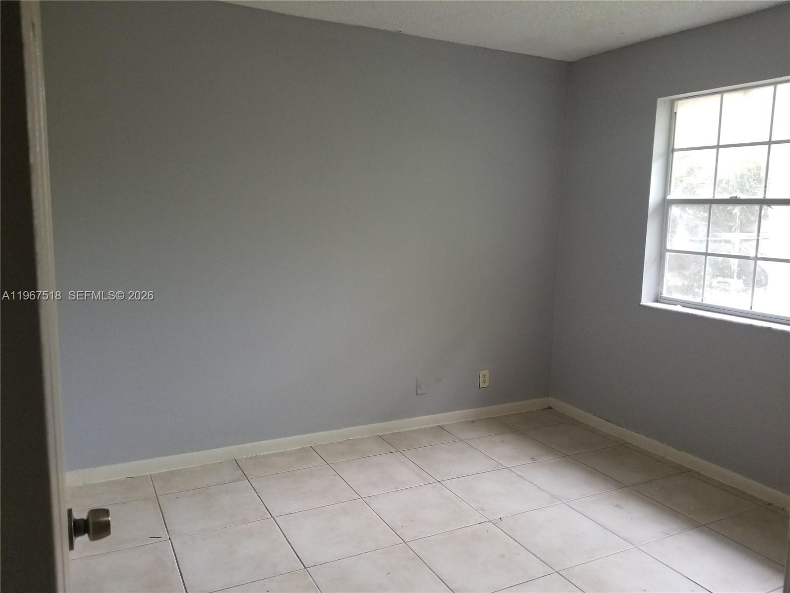 CORAL VILLAGE CONDO - Residential Lease