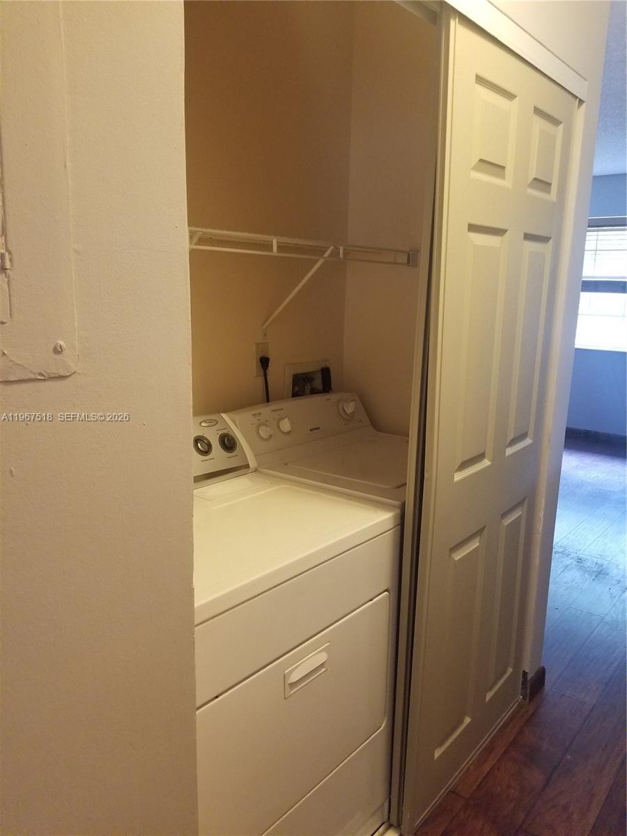 CORAL VILLAGE CONDO - Residential Lease