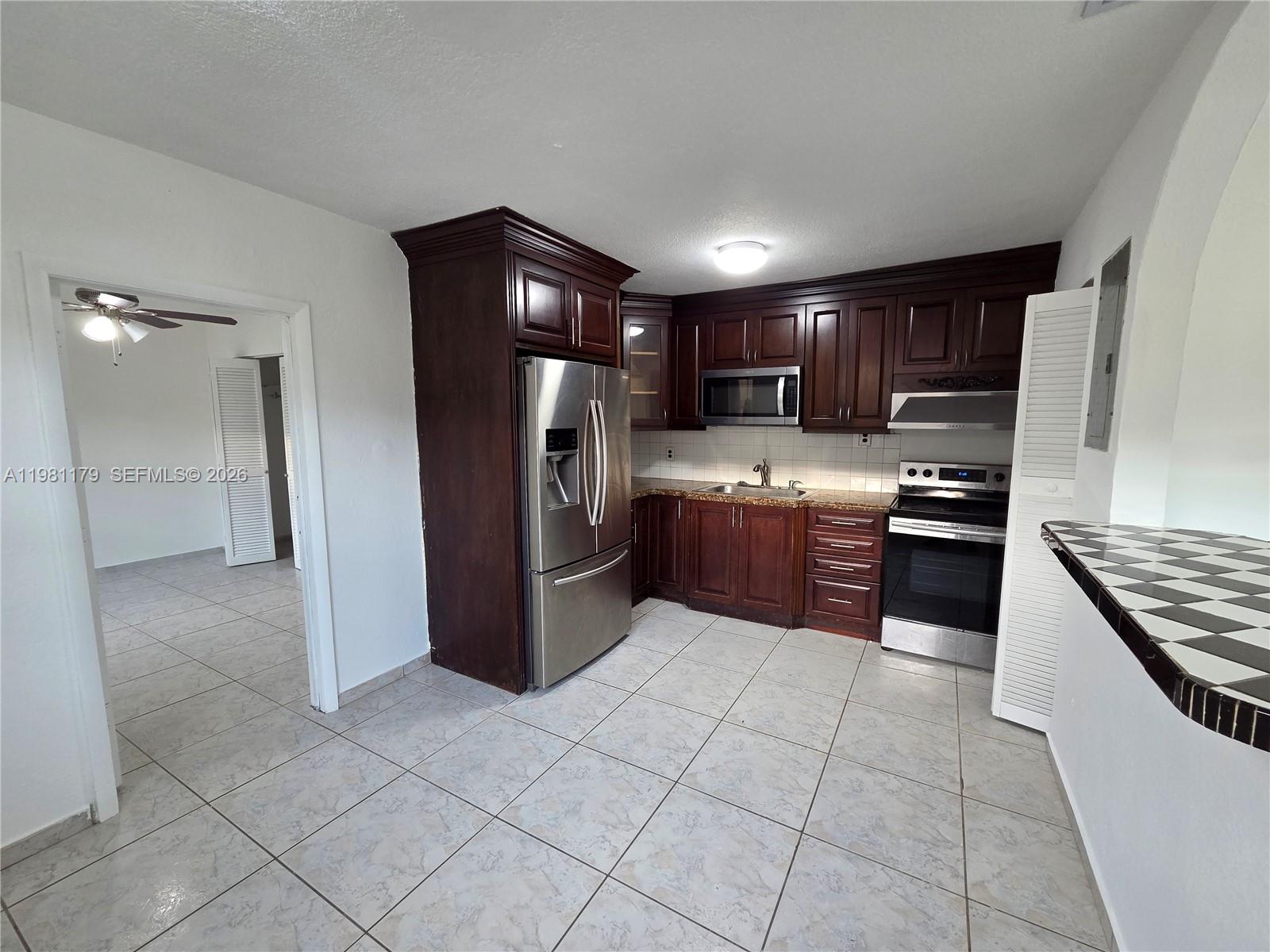 NEW HAVEN SUB - Residential Lease