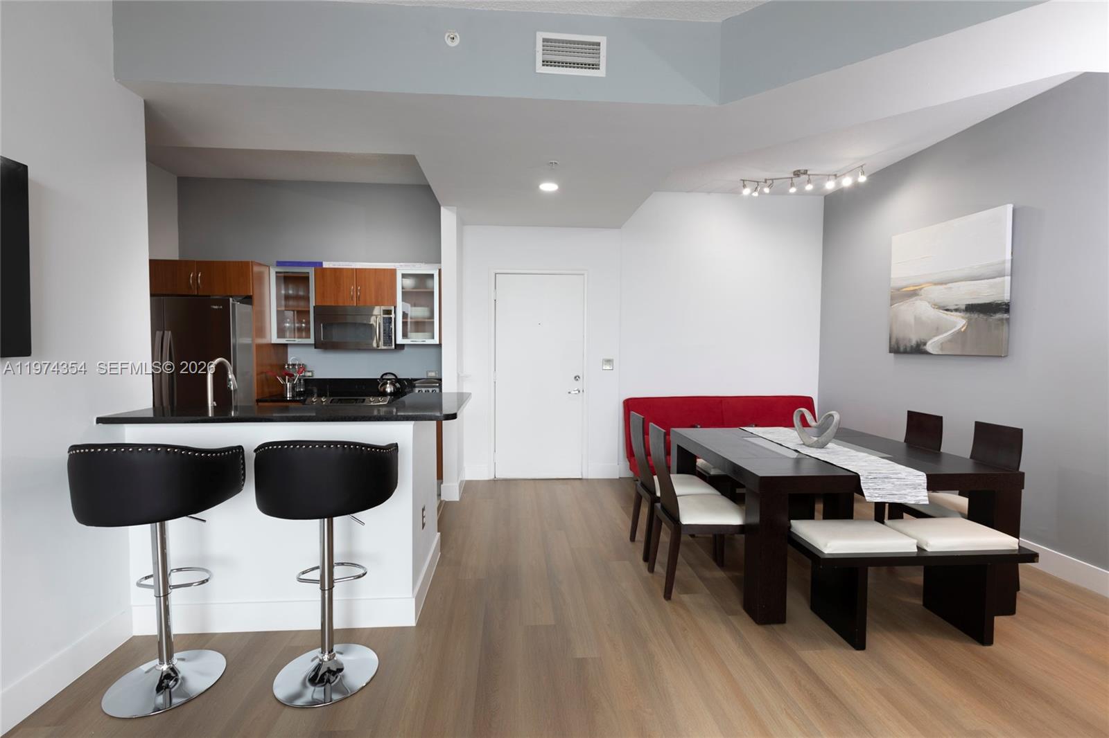 18800 NE 29th Ave PH15