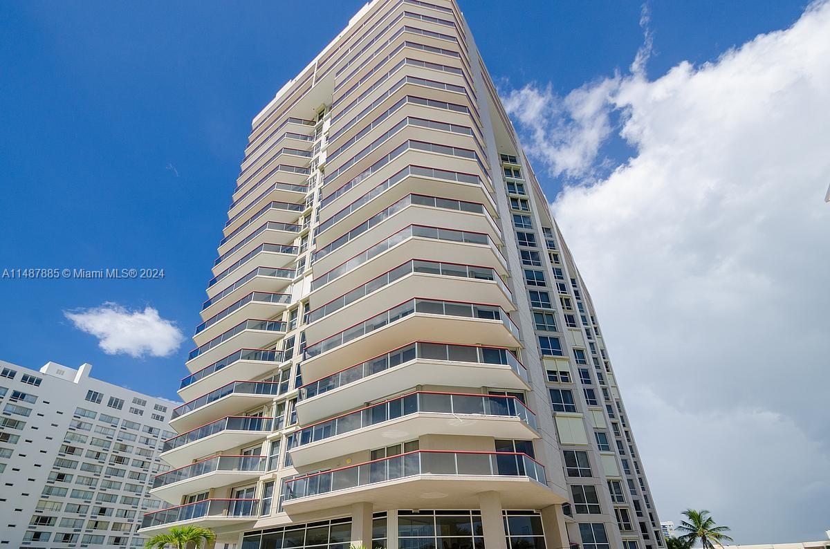 Property for Sale at 6767 Collins Ave 602, Miami Beach, Miami-Dade County, Florida - Bedrooms: 3 
Bathrooms: 3  - $930,000