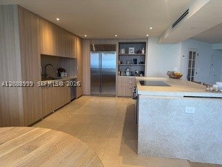 6767 Collins Ave TS-2206