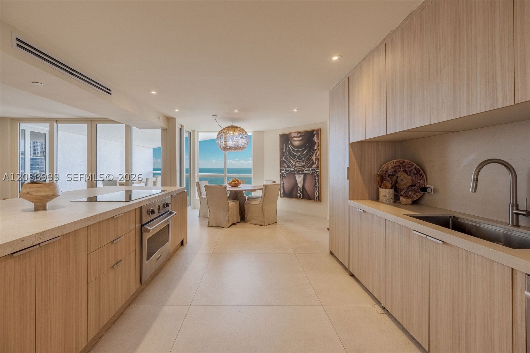 6767 Collins Ave 2206