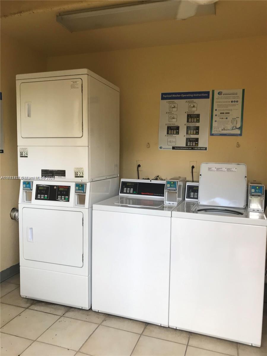 COURTYARDS AT KENDALL CON - Residential