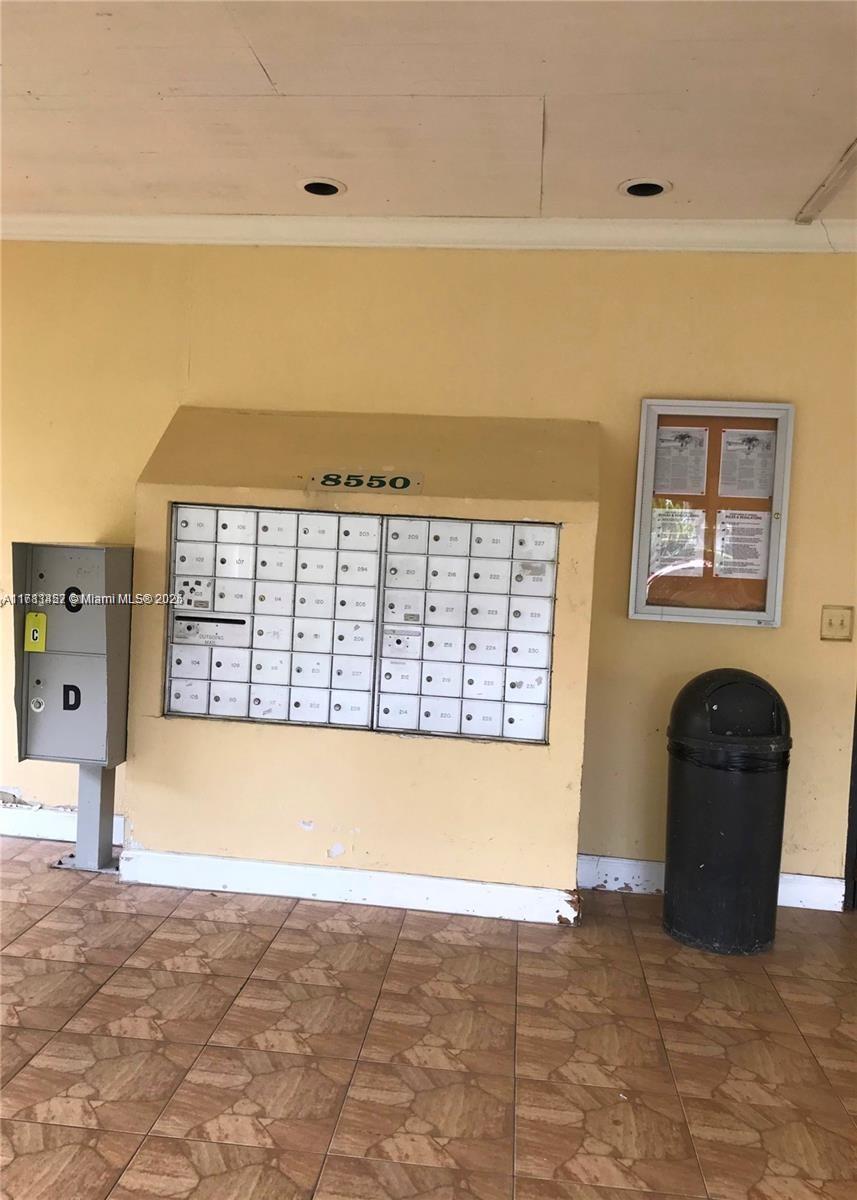 COURTYARDS AT KENDALL CON - Residential