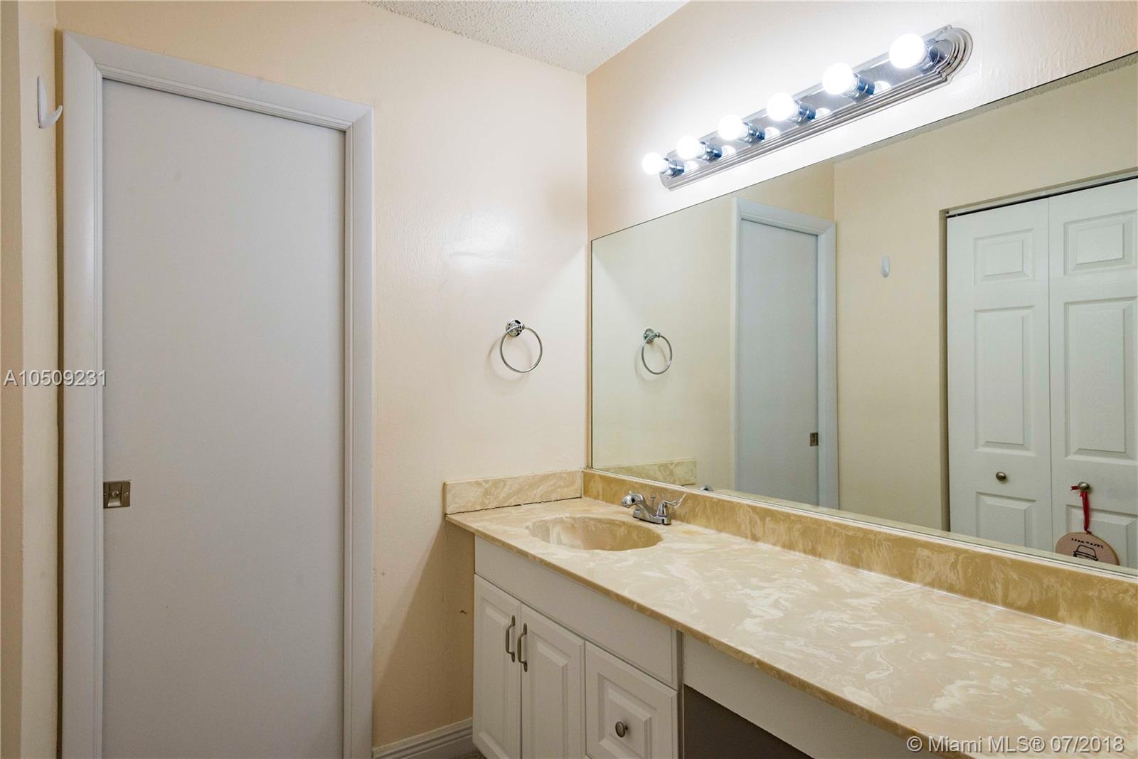 CROSSINGS VILLAGE HOMES C - Residential