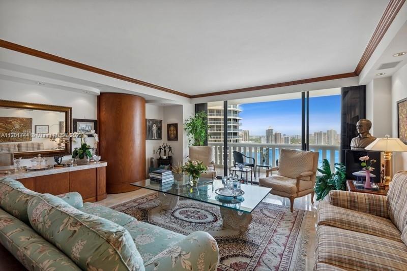 WILLIAMS ISLAND - Residential