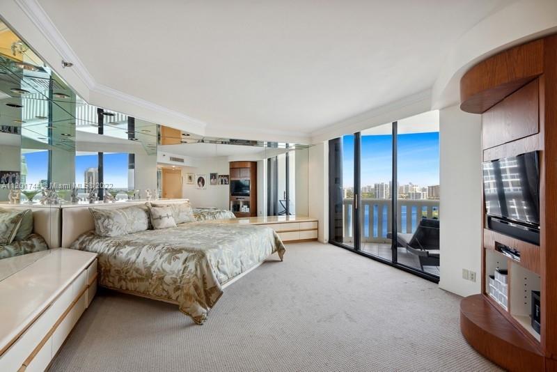 WILLIAMS ISLAND - Residential