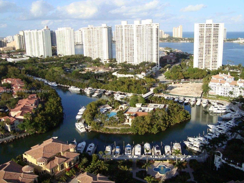 WILLIAMS ISLAND - Residential