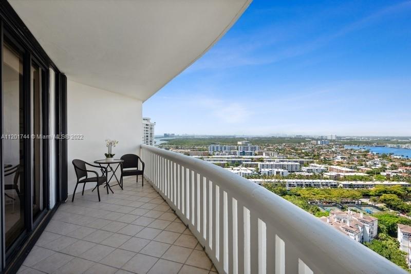 WILLIAMS ISLAND - Residential