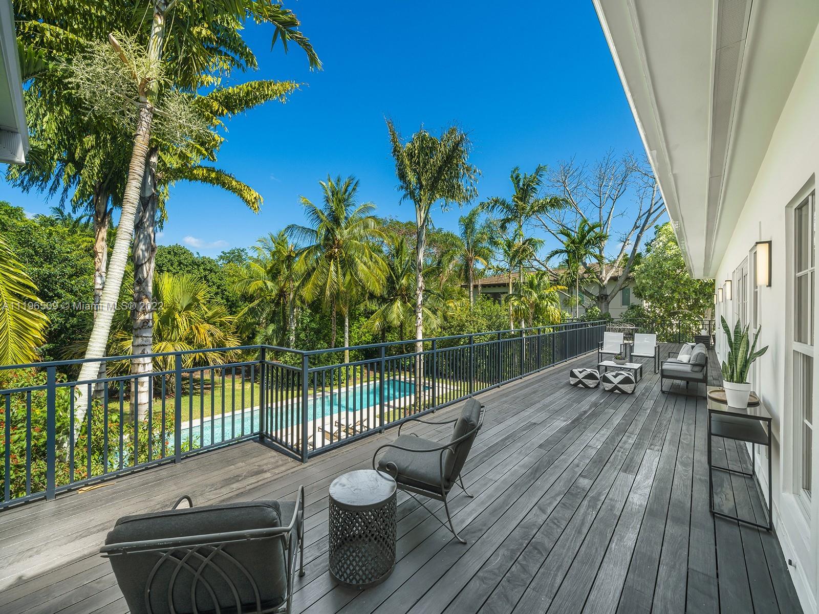 PINE ACRES ESTS - Residential