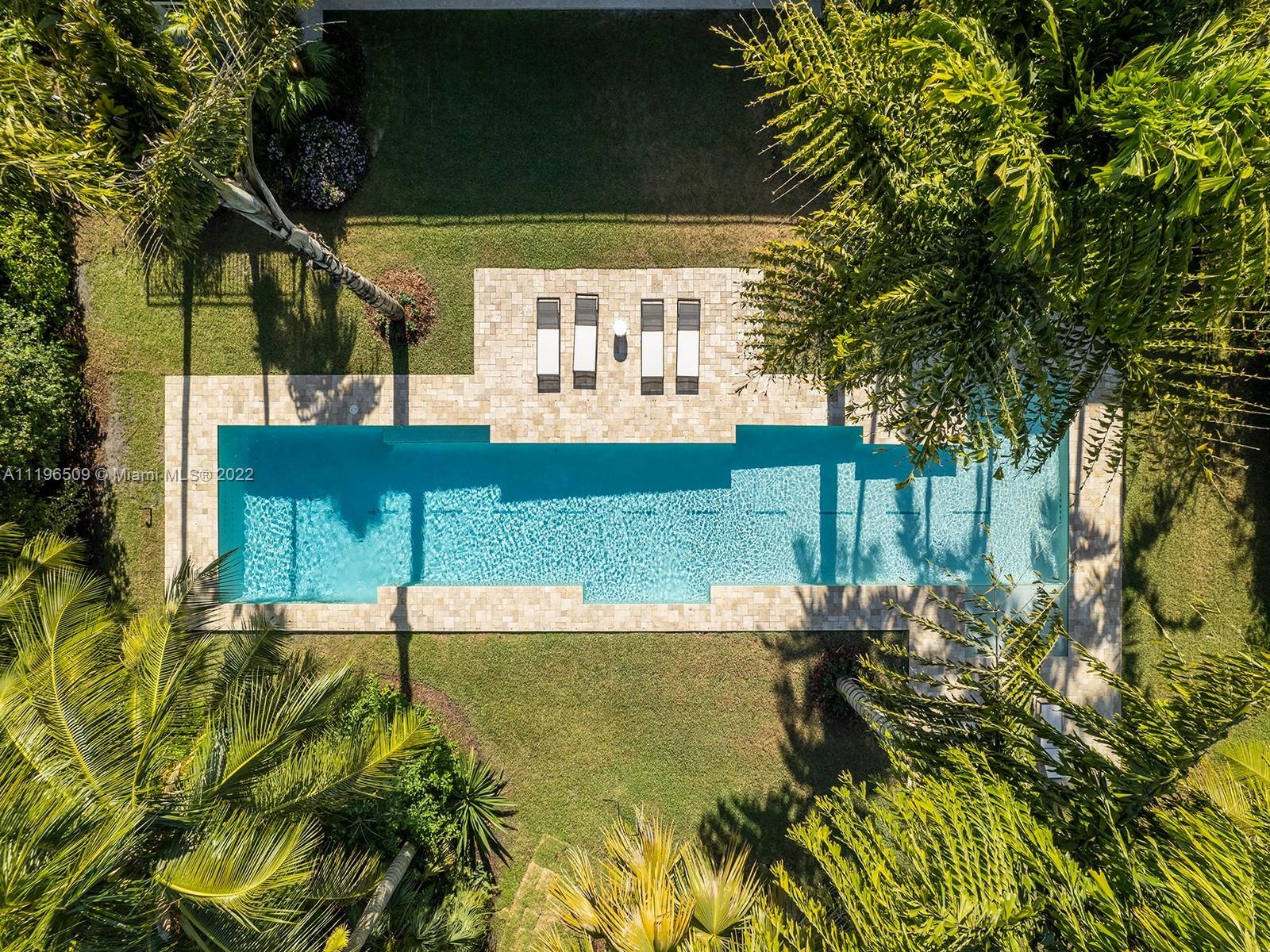 PINE ACRES ESTS - Residential