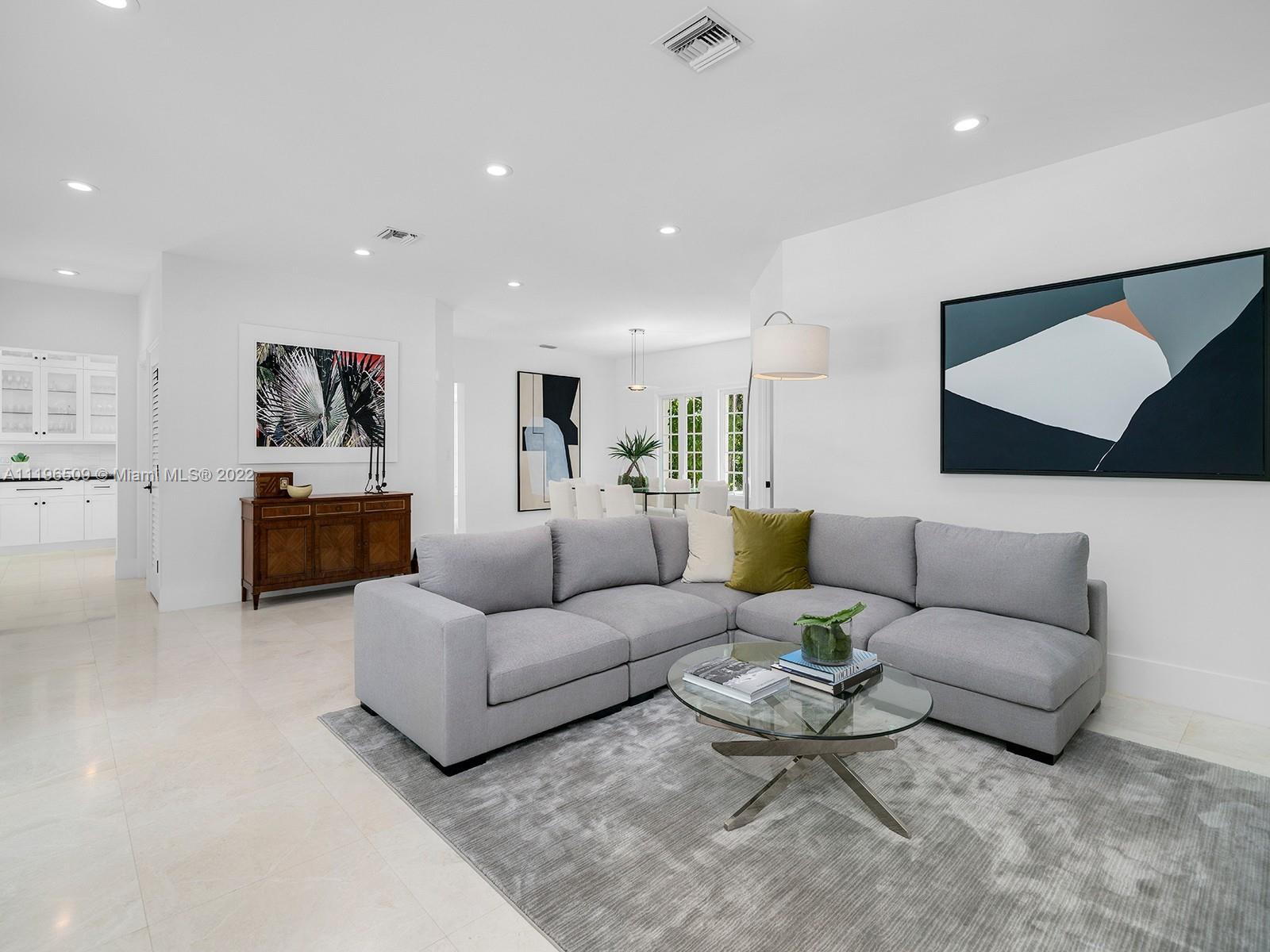 PINE ACRES ESTS - Residential