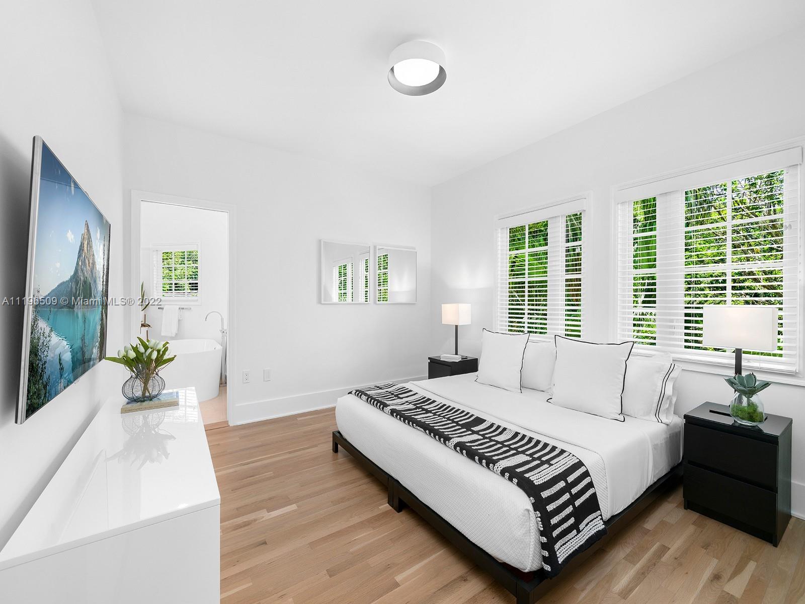 PINE ACRES ESTS - Residential