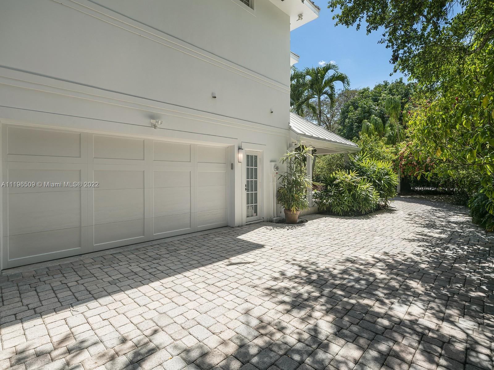 PINE ACRES ESTS - Residential