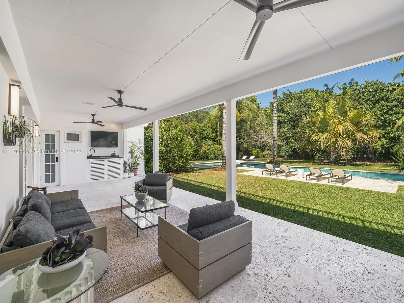 PINE ACRES ESTS - Residential