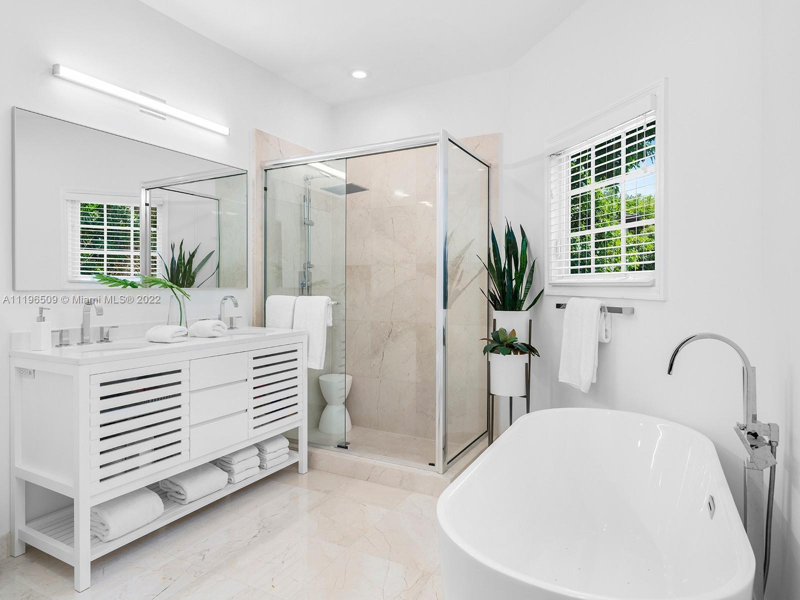 PINE ACRES ESTS - Residential