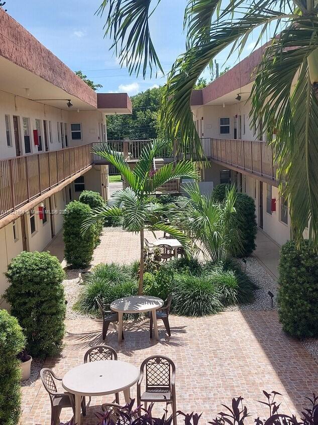 STAR PARADISE CONDO - Residential