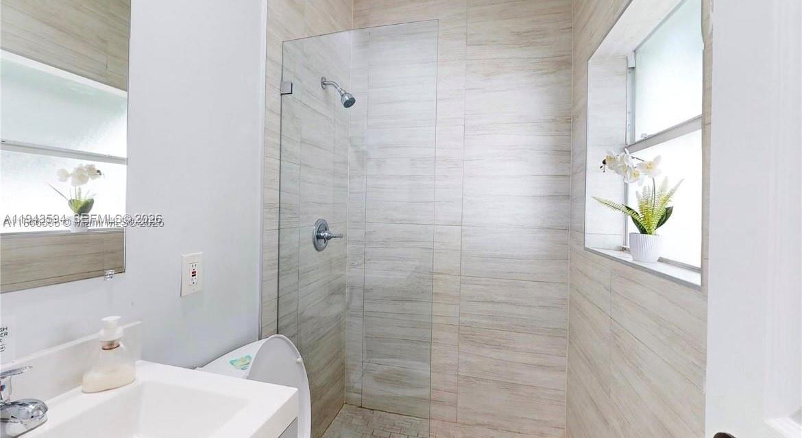 SHADOWLAWN EXTENSION SUB - Residential Lease