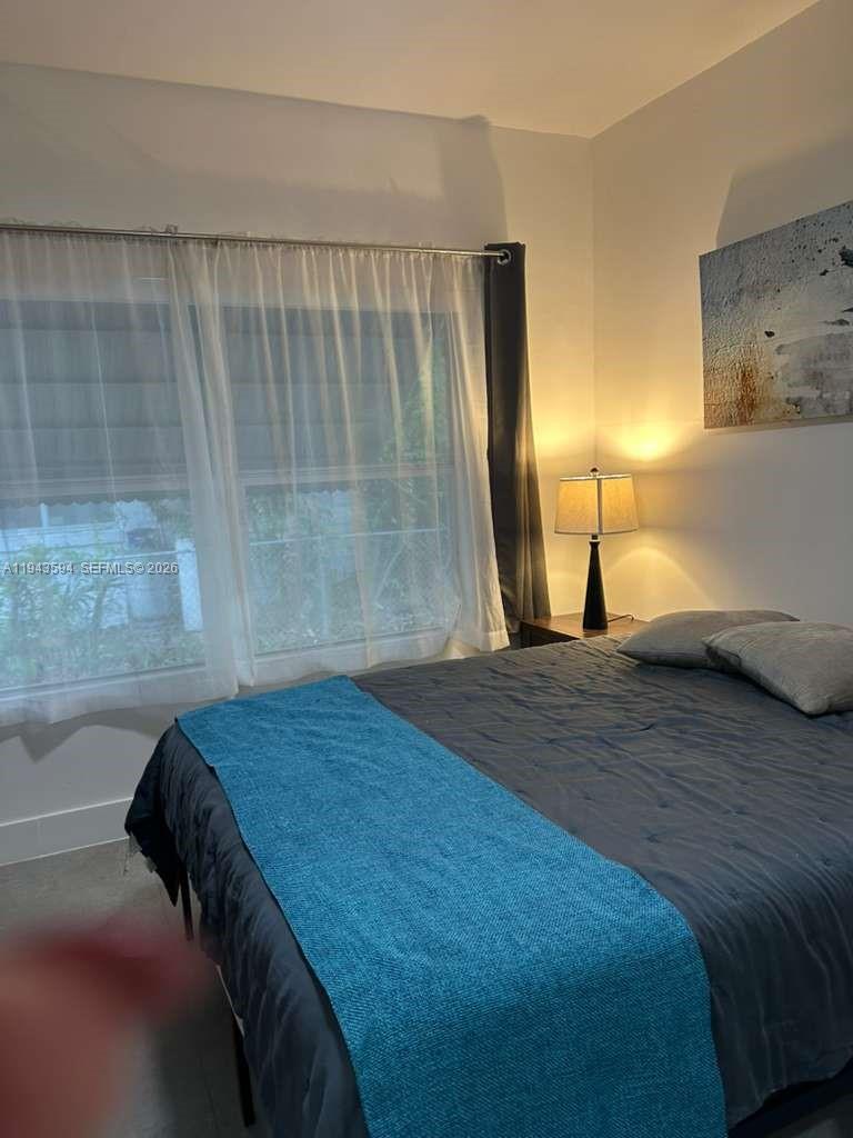 SHADOWLAWN EXTENSION SUB - Residential Lease