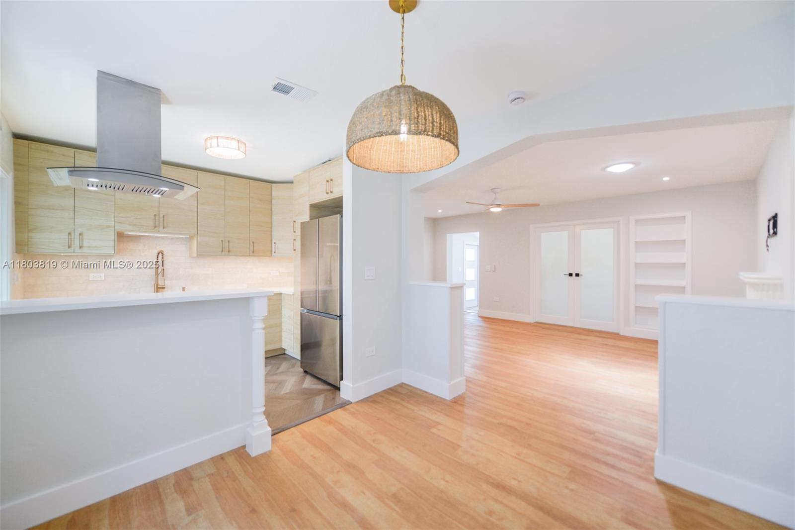 810 81st St A, Miami Beach, Miami-Dade County, Florida - 2 Bedrooms  
1 Bathrooms - 