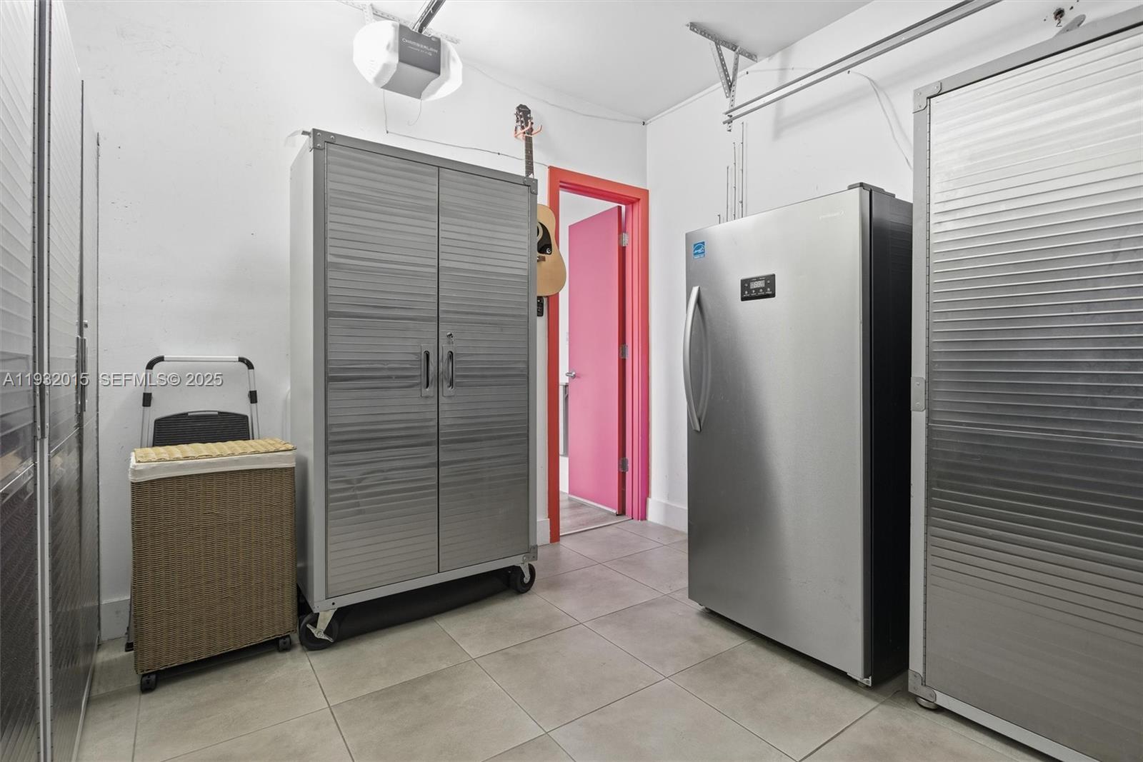 DORAL PALMS - Residential Lease