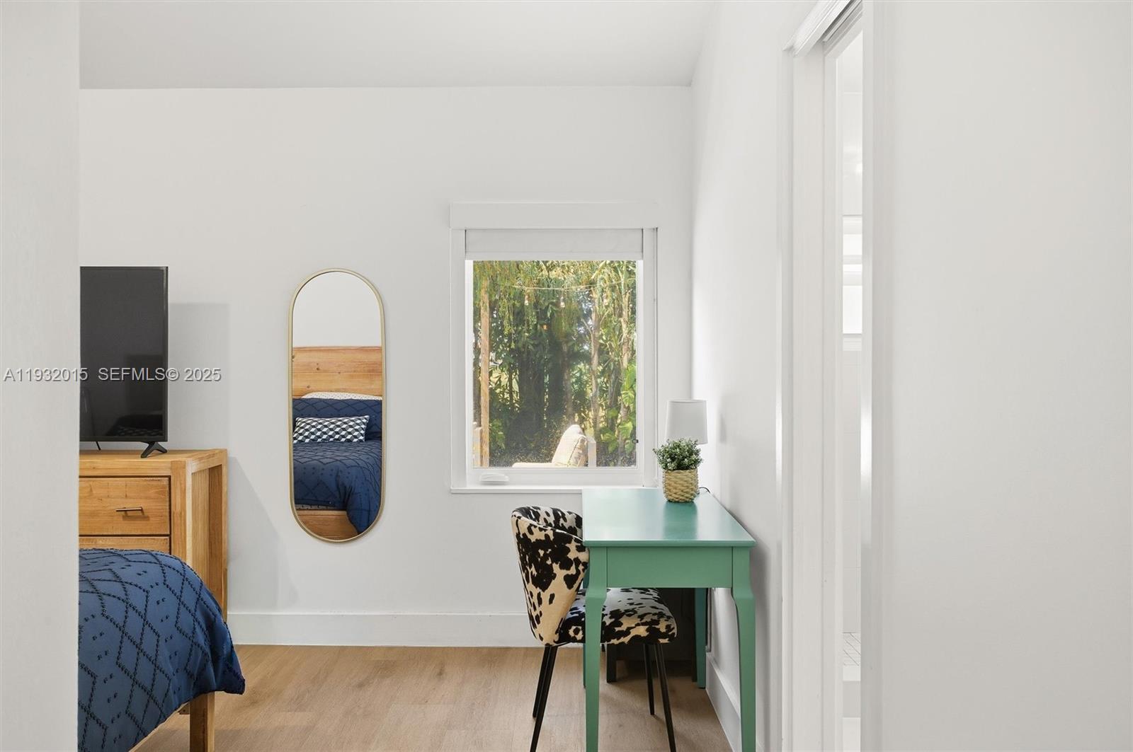 DORAL PALMS - Residential Lease