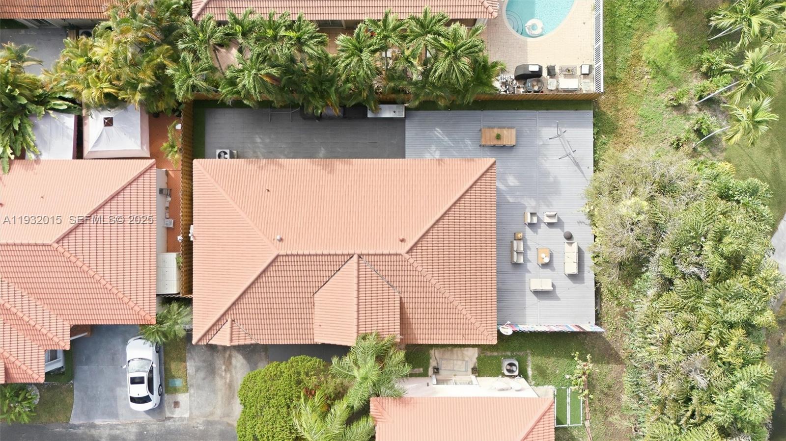 DORAL PALMS - Residential Lease