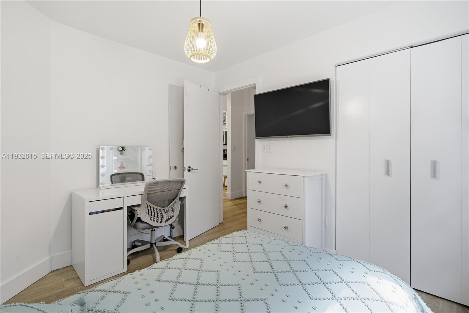 DORAL PALMS - Residential Lease