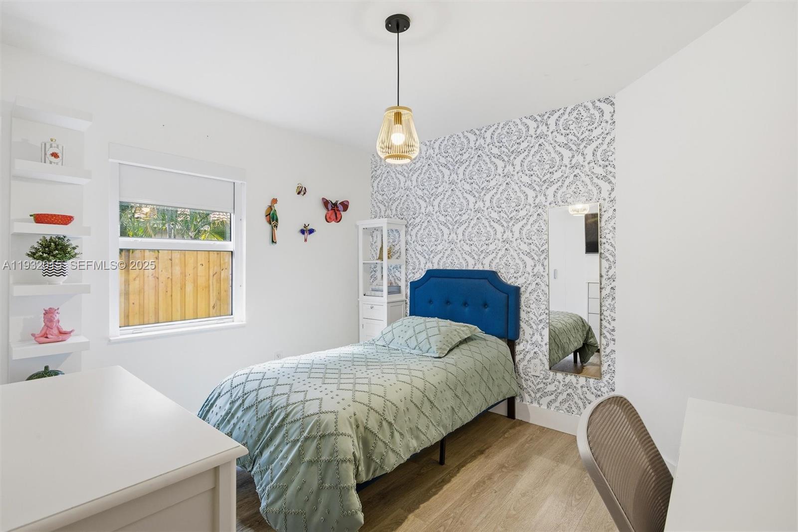 DORAL PALMS - Residential Lease