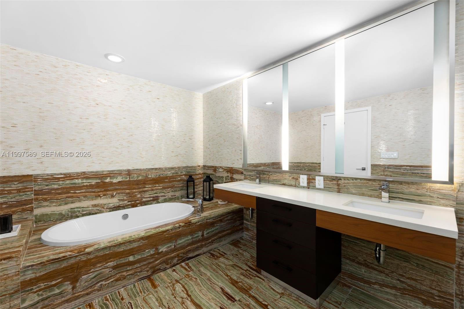 One Ocean - Residential