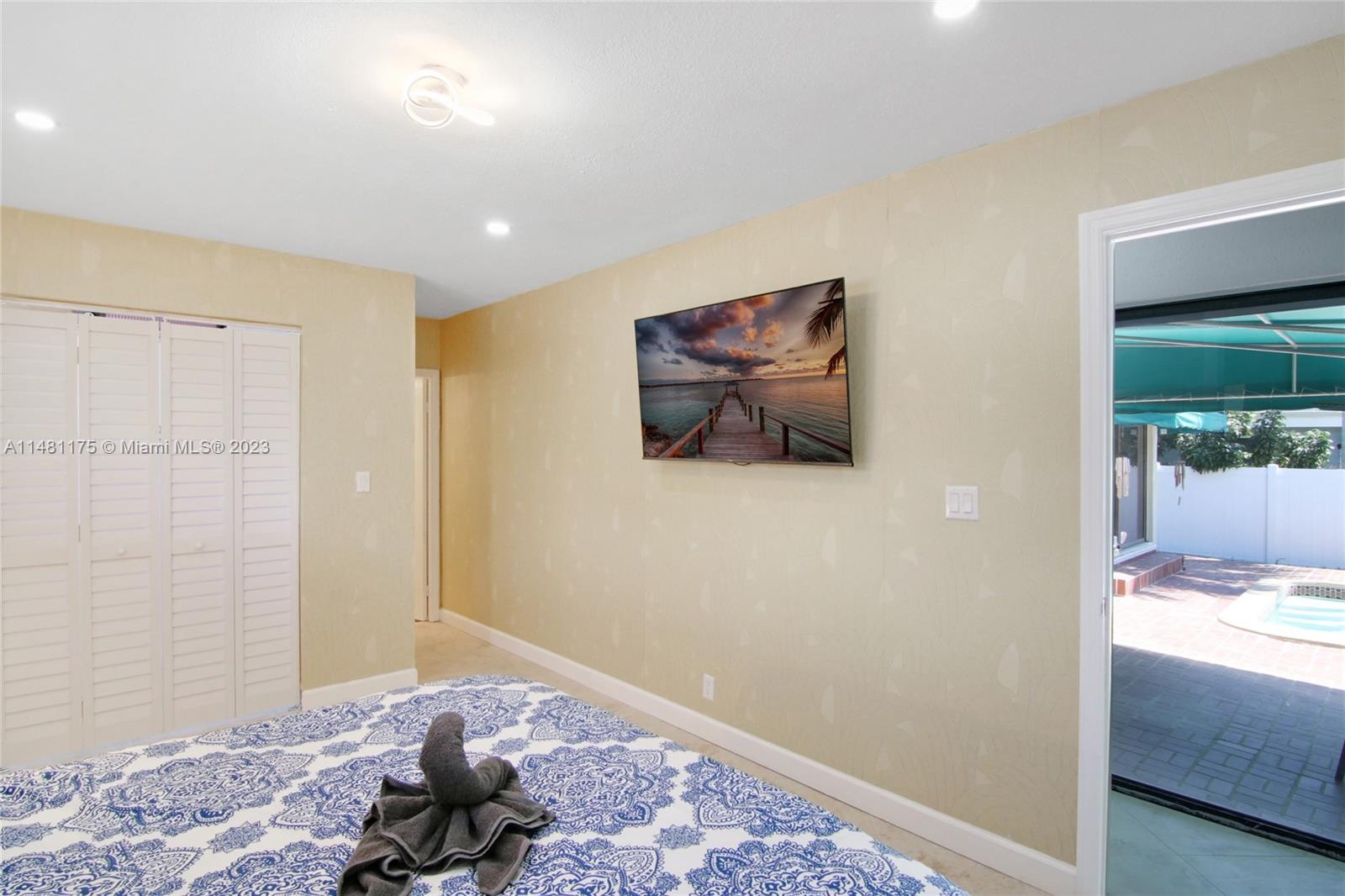 SUNSET TRAILS NO 4 - Residential