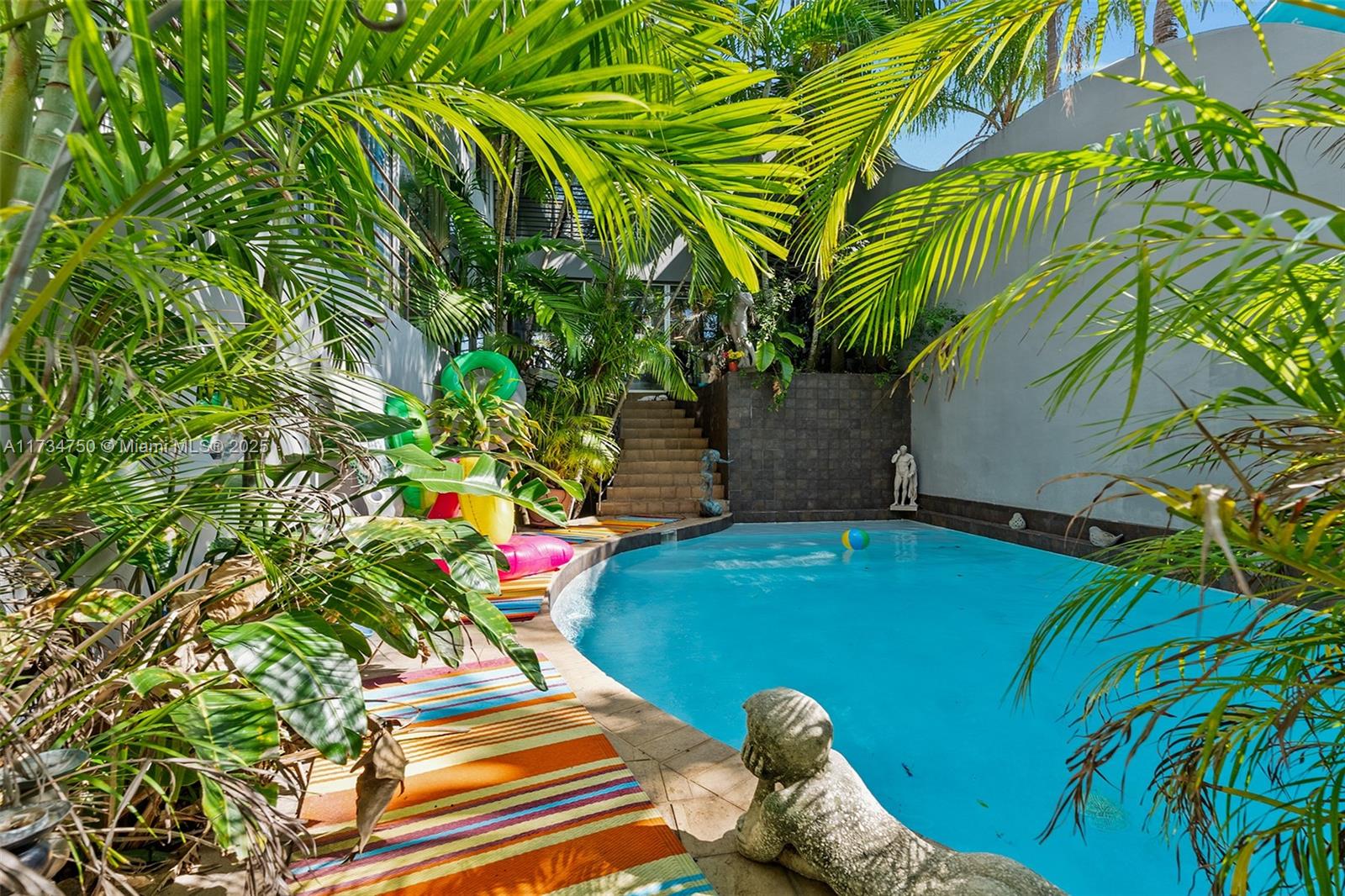 CRYSTAL BLUFF ADDN TO SIL - Residential