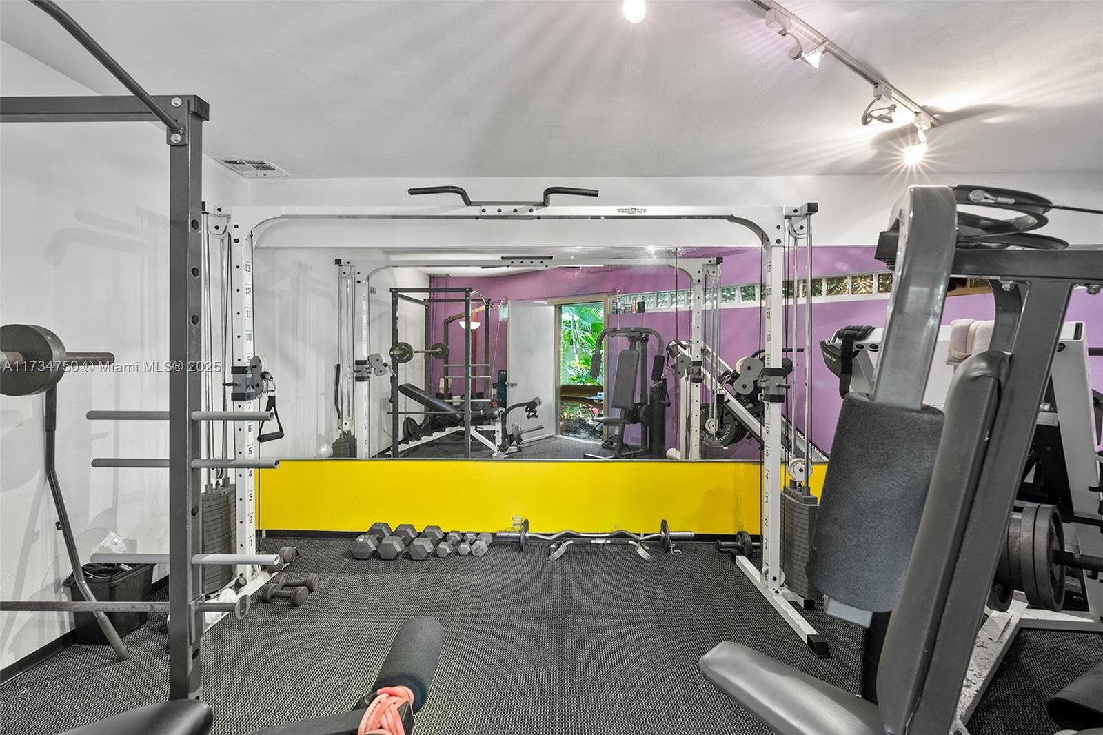 CRYSTAL BLUFF ADDN TO SIL - Residential