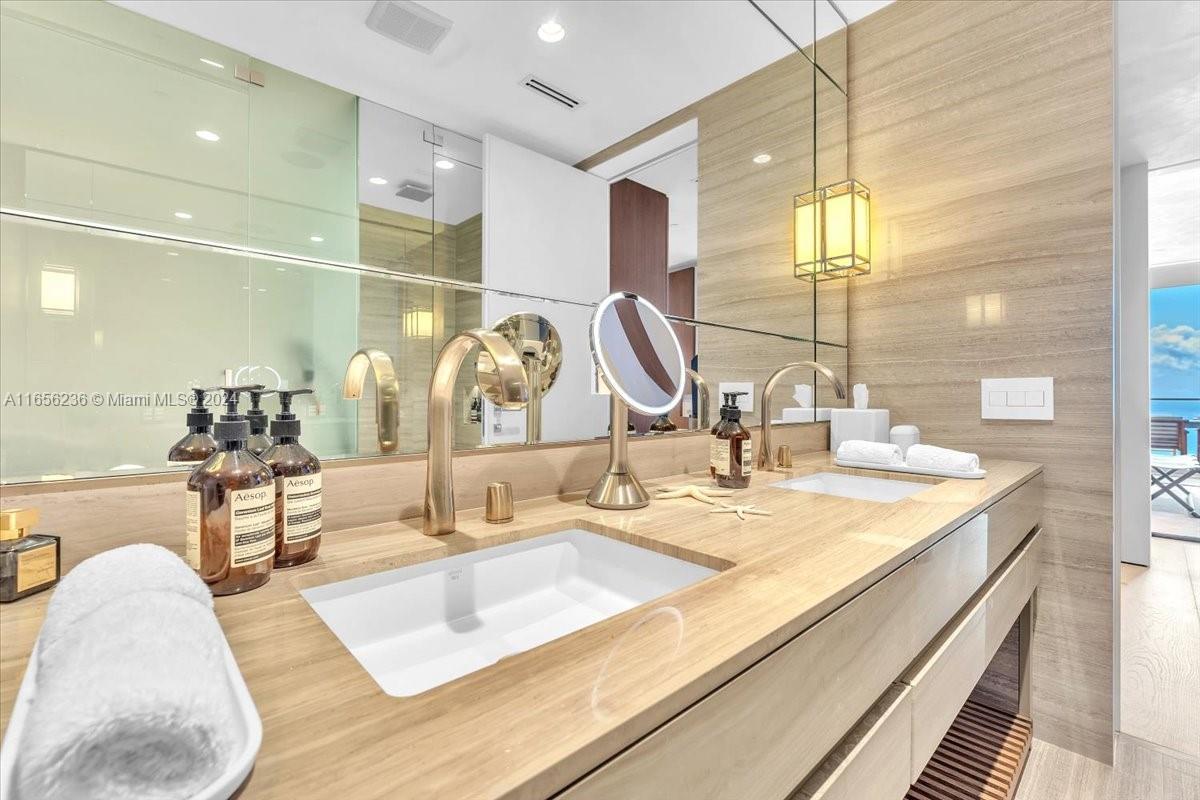 18975 COLLINS CONDO - Residential