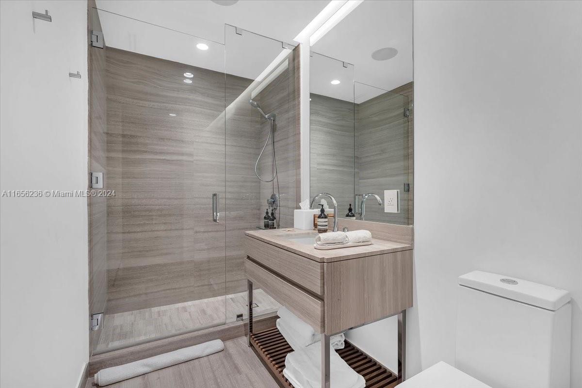 18975 COLLINS CONDO - Residential