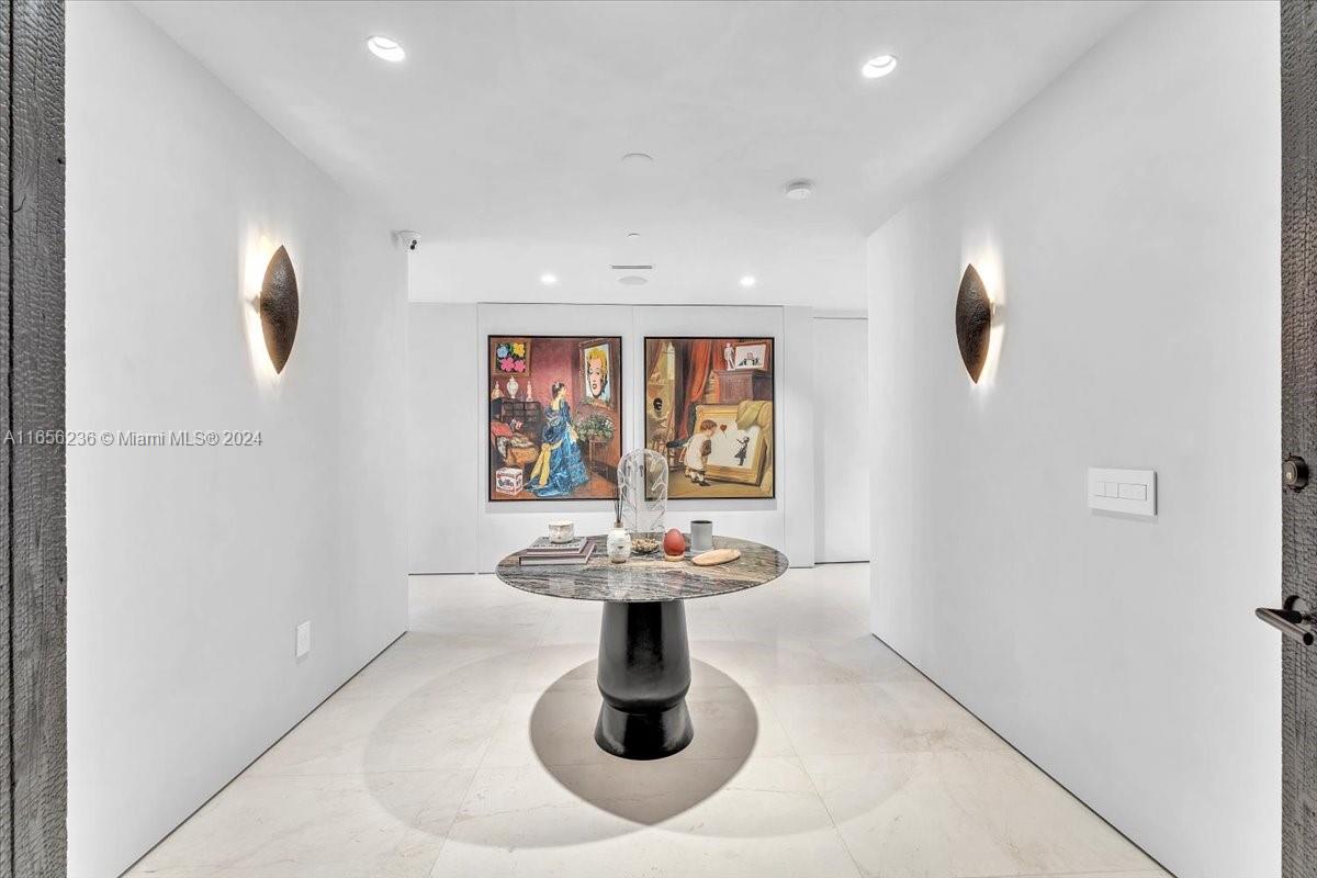 18975 COLLINS CONDO - Residential