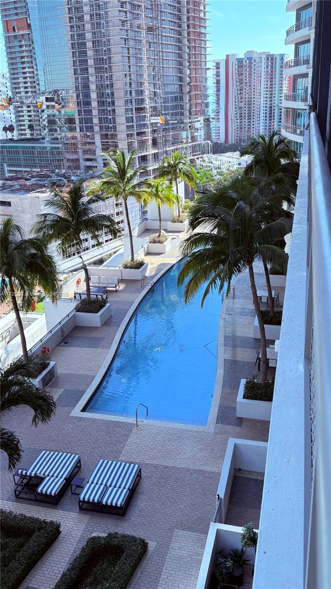 Rental Property at 60 Sw 13th St 1622, Miami, Broward County, Florida - Bedrooms: 1 
Bathrooms: 2  - $3,500 MO.