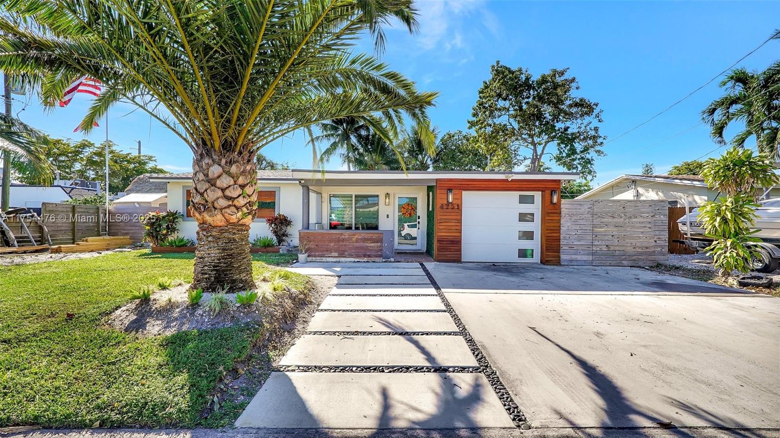 4751 SW 42nd Ter