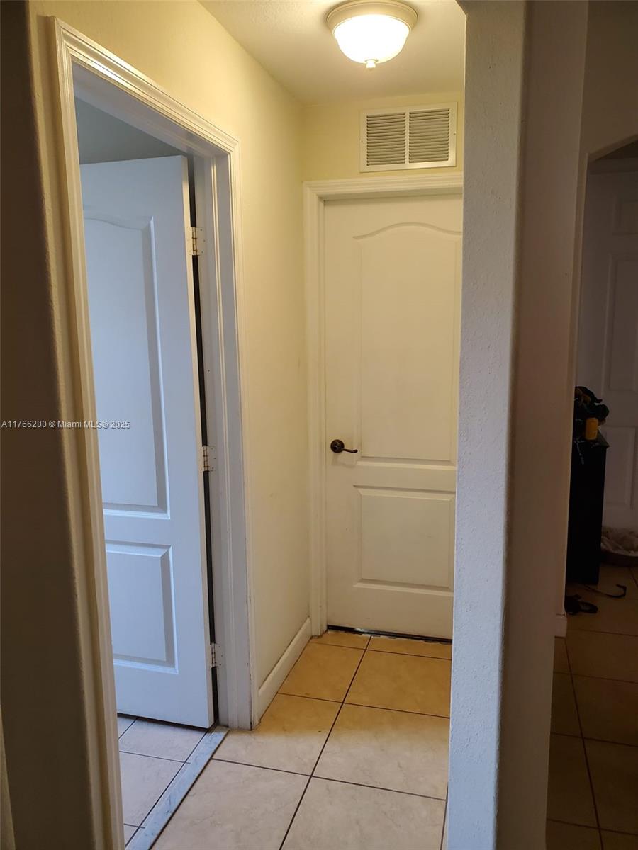 ISLANDS AT DORAL 1ST ADDN - Residential