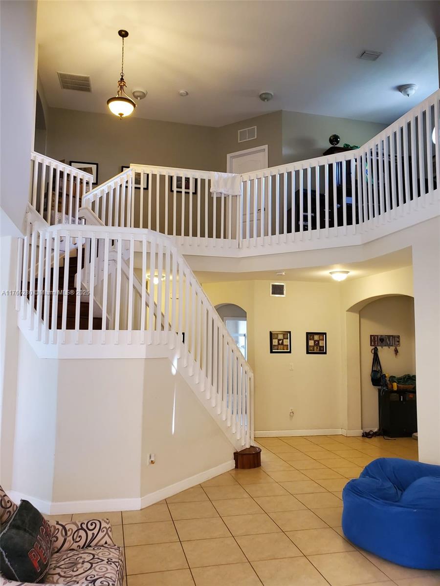 ISLANDS AT DORAL 1ST ADDN - Residential
