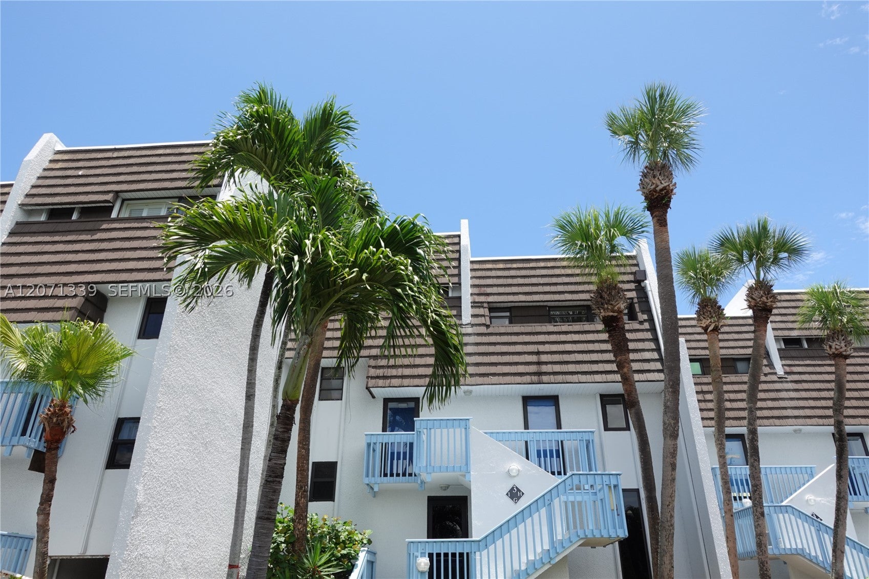 11000 S Ocean Drive 3-G