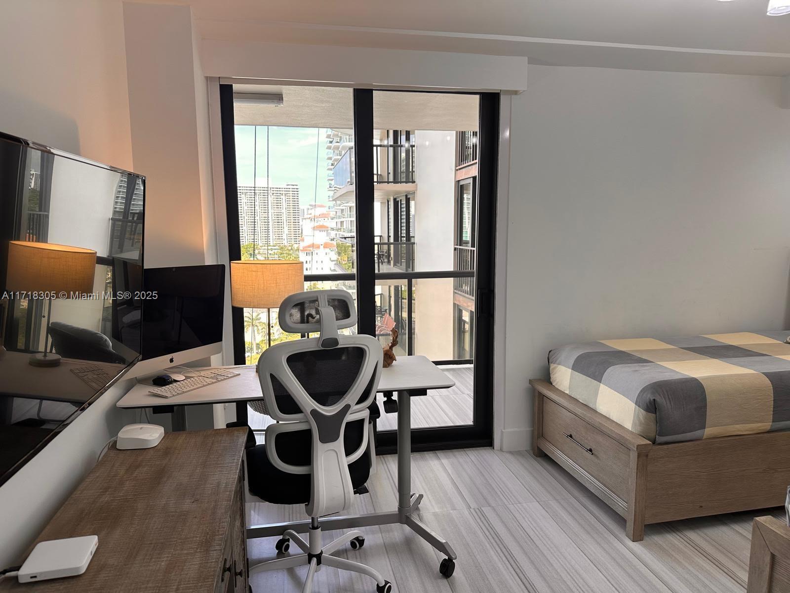 TURNBERRY ISLE SOUTH COND - Residential Lease