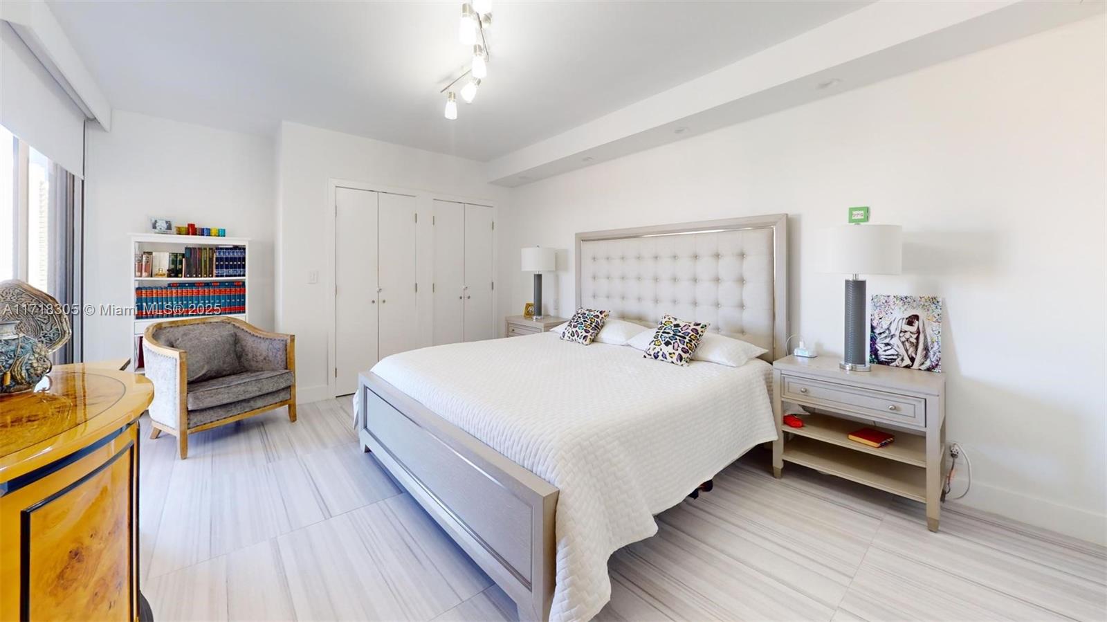 TURNBERRY ISLE SOUTH COND - Residential Lease