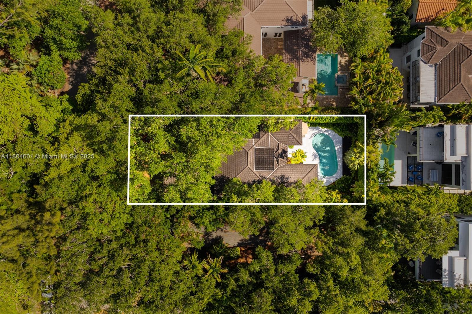 UNIVERSITY PLACE - Residential