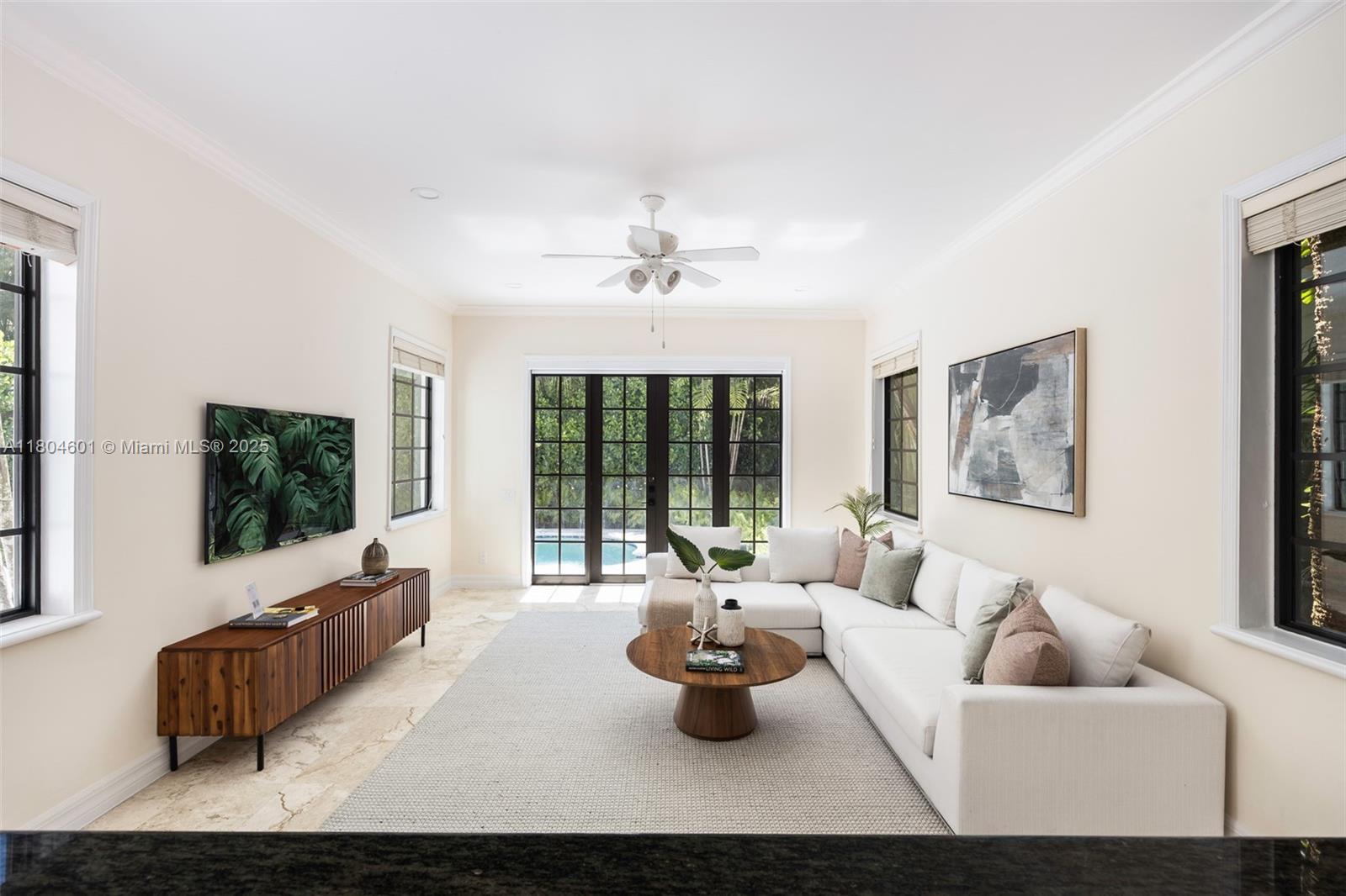 UNIVERSITY PLACE - Residential