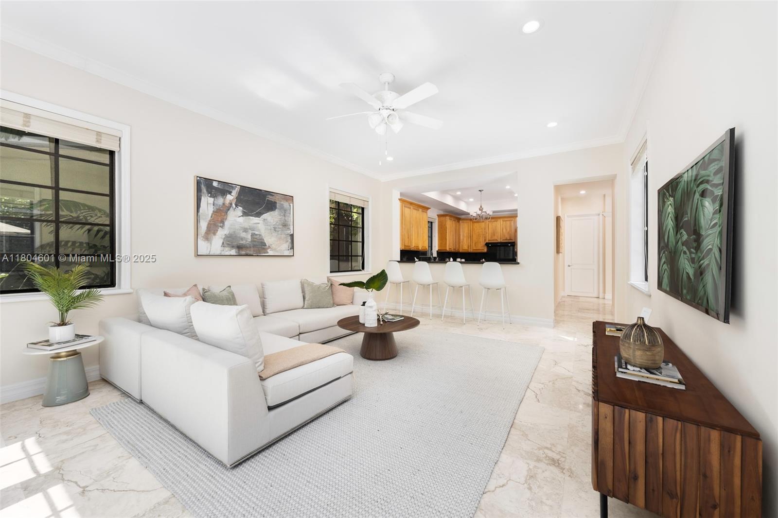 UNIVERSITY PLACE - Residential