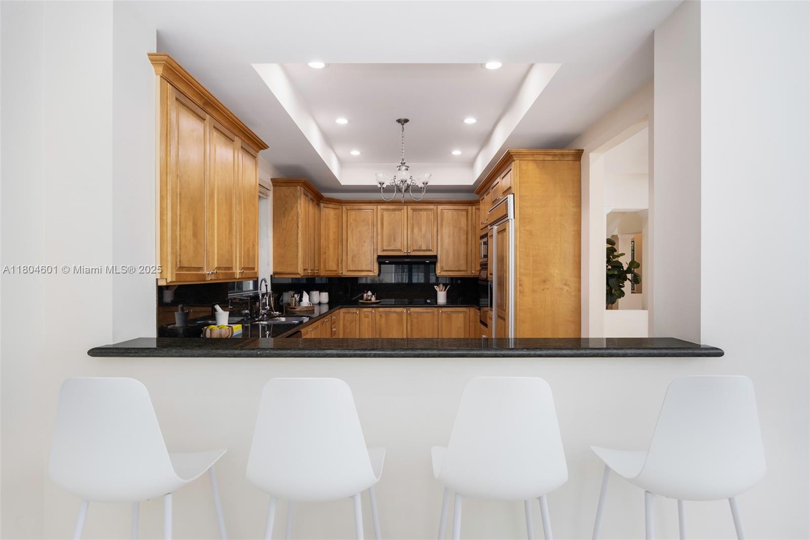 UNIVERSITY PLACE - Residential